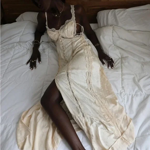 For Love & Lemons Liz Maxi Dress Cream - Picture 5 of 13